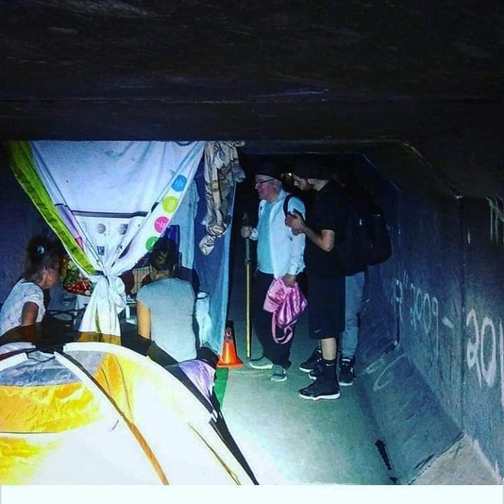 tunnel dwelling